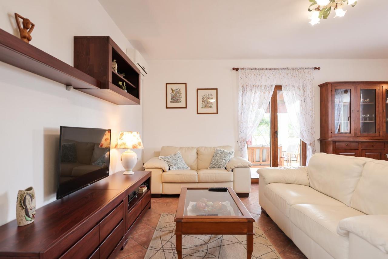 Villa Ena With Pool & Jacuzzi Donji Kasic Exterior foto